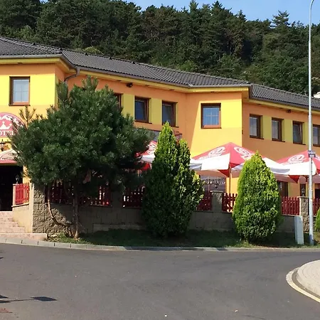 Pohadka Hotel 3*